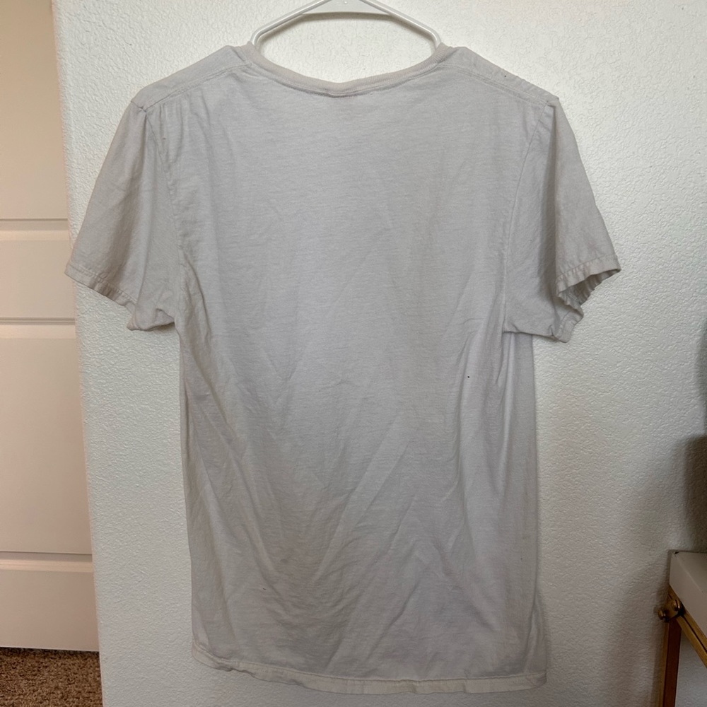 URBAN OUTFITTERS BUTTERFLY TSHIRT - Picture 3 of 3